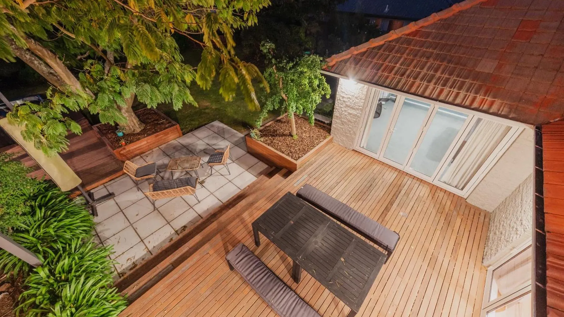 Family Oasis - Deck Garden & Space Christchurch